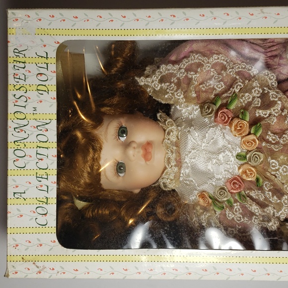 Seymour Man MCMXCIX Dial & Stand: Hand-Painted Porcelain Connoisseur Collection - Picture 4 of 10